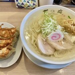 しょうがラーメン 七の庫 - 「生姜らーめん(麺かため)」@900 