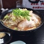 無鉄砲しゃばとん - 豚そば