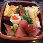 Ameya - ちらし寿司（竹: 2,530円）