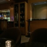 メインバー「キャプテンズバー」 - 