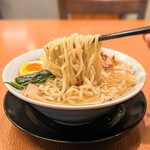 豚珍麺 - 