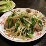 てっぺい食堂 - ニラレバ定食のニラレバ