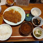 Tonkatsu Ha Nomimono - 