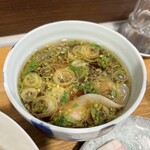 らーめん亭 ひなり竜王 - スープ