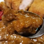 マーシュ亭 - ポーク、玉ねぎ、人参の旨みが溢れるルー