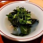 銀座 しのはら - 蛤とワカメの鍋