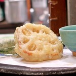 桶家乃隠居 - おまかせの天ぷら 蓮根