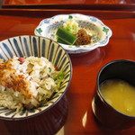 馳走なかむら - せこ蟹の味噌入り五目御飯