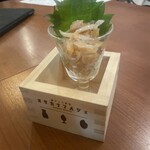 銀シャリ鮮魚 オサカナマルシェ - 鮫（サメ）軟骨の梅肉和え