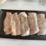 焼肉レストラン松姫 - 大トロ塩焼