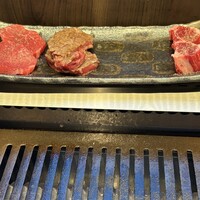 東京食肉市場直送 肉焼屋 D-29 広尾店 - 