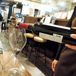 ミアスタンド - この美しい手にぞっこん1年半！