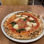 Pizzeria  ａｓｓｅ - マルゲリータ