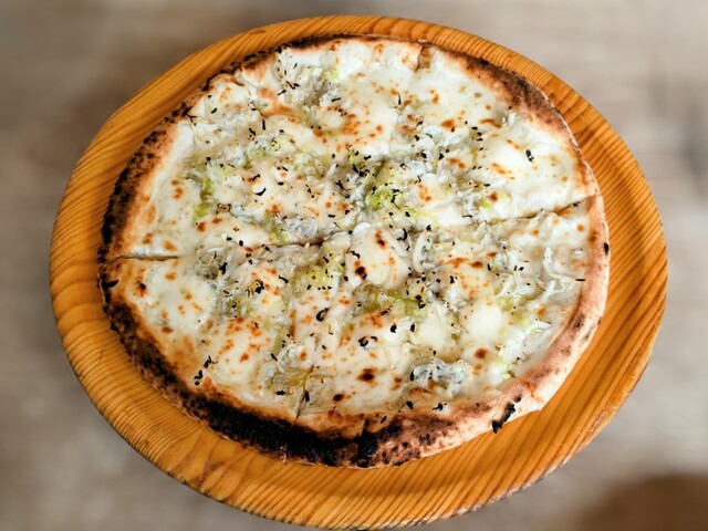 ピッツェリア ポポラーレ（pizzeria popolare） - 糸井（イタリアン）