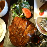 ビストロ ナチュレ - シェフの気まぐれプレートランチ 980円  2014.01.