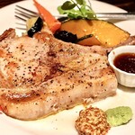 アジト 金山 - 那須高原豚トマホークの鉄板焼き