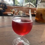 コンブチャ ブルワリー&タップルーム - 