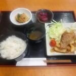 北のしゃぶしゃぶ - 黒豚生姜焼き定食950円