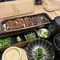 うなぎ四代目菊川 東京駅黒塀横丁店 - 