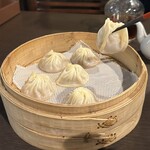 台湾料理 鼎 - 小籠包（6個）　