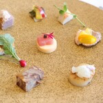 広島モノリス - 