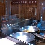 与太呂本店 - 店舗カウンター内