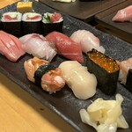 Minamikashiwa Shunno Sengyo To Shiki No Jizake Sushi No Isoichi - おまかせ握り