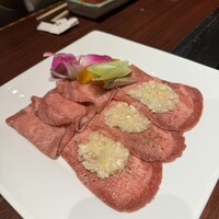 叙々苑 燦々亭 池袋南口ビックリガード店 - 