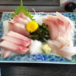 氷見 魚市場食堂 - 