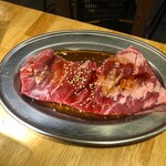 焼肉食堂 かど家    - ドデカハラミ