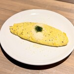 地下だけど入ったら雰囲気が良くて料理人がしっかり食事を作ってお酒もたくさんあって楽しいお店。ごんべえ - 