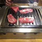 焼肉食堂 かど家    - 