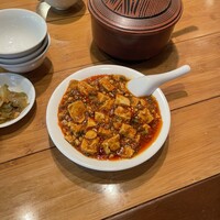 個室中華 頤和園 溜池山王店 - 