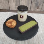 FROM - プリン、バニラスコーン、かぶせ茶チーズケーキ