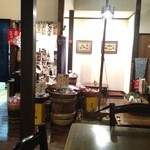 手打そば くりはら - いろいろなものが売られている