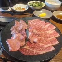 焼肉うしごろ 表参道店 - 