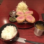 epais - 本日の特選ヘレカツ・シャトーブリアン定食(170g) 2,530円