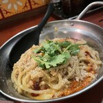 餃子ダイニング チャオズ - 汁なし担々麺（ハーフ）