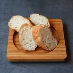 Thick-sliced baguette