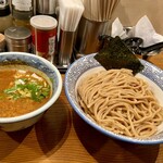 道玄坂 マンモス - 濃厚辛つけ麺　940円　3辛️️️