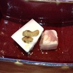レストラン QUATRE CINQ (道後夢蔵) - 梅豆腐の断面