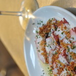 benci - タコのカルパッチョホットガーリックオイルソース