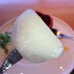 レストラン QUATRE CINQ (道後夢蔵) - 苺大福食べます