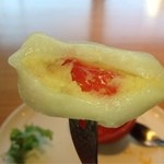 レストラン QUATRE CINQ (道後夢蔵) - 苺大福食べてます