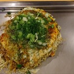 Okonomiyaki Hirata - ソバ卵豚のお好み焼き