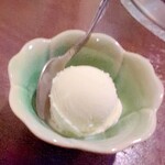 百済 - バニラアイス