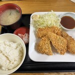 鰺家 - マアジフライ定食880円