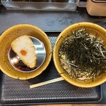 なぜ蕎麦にラー油を入れるのか。 - 