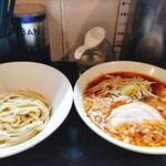 Butaboshi - ★ミニつけ麺 950円 量は凄いが、しょっぱいだけで、ちっとも美味しくない！