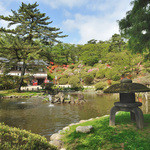 Furenchi Resutoran Senshuutei - 四季を楽しめる千秋公園の中に位置している